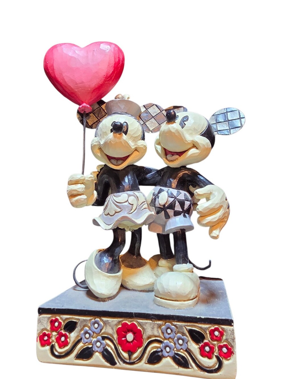 Jim Shore Disney Traditions "Love is in the Air" Mickey & Minnie Figurine 601010